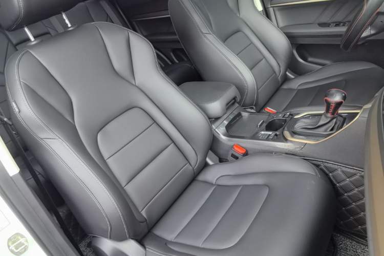 Used Haval H6 2019 1.5 GDIT Automatic Champion Edition China V Standard Right Front Seat