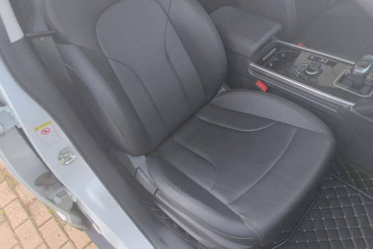 Used Haval H6 2019 Sport Edition 1.5T Automatic Two-Wheel Drive Elite Model China VI Right Front Seat