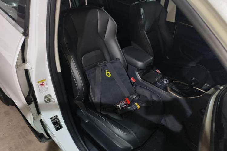 Used Haval H6 2019 Red Label 1.5 GDIT Automatic Luxury Smart Connectivity Edition Right Front Seat