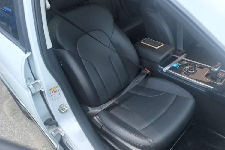 Used Haval H6 2019 Sport Edition 1.5T Automatic Two-Wheel Drive Elite Model China VI Right Front Seat