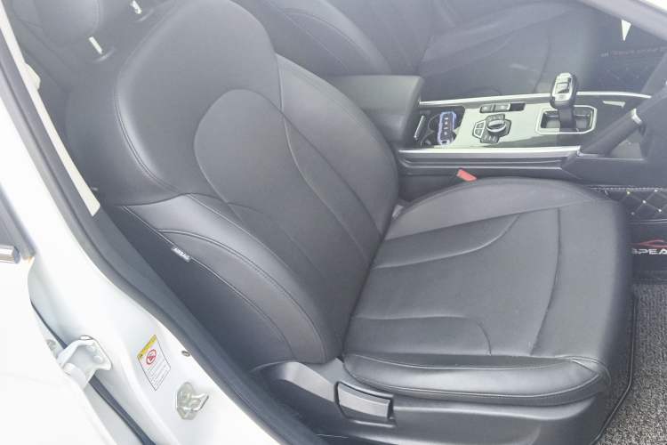 Used Haval H6 2019 Sport Edition 1.5T Automatic Two-Wheel Drive Elite Model China VI Right Front Seat