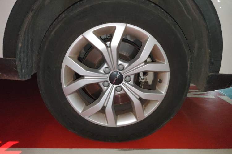 Used Haval H6 2019 1.5 GDIT Automatic Champion Edition China VI Standard Right Front Wheel Hub