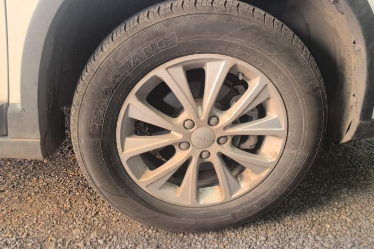 Used Haval H6 2019 Sport Edition 1.5T Automatic Two-Wheel Drive Elite Model China VI Right Front Wheel Hub
