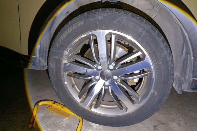 Used Haval H6 2019 1.5 GDIT Automatic Luxury Smart Connect Edition Emission Standard China V Right Front Wheel Hub