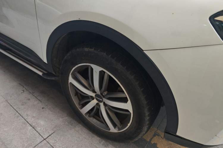 Used Haval H6 2019 1.5 GDIT Automatic Champion Edition China V Standard Right Front Wheel Hub