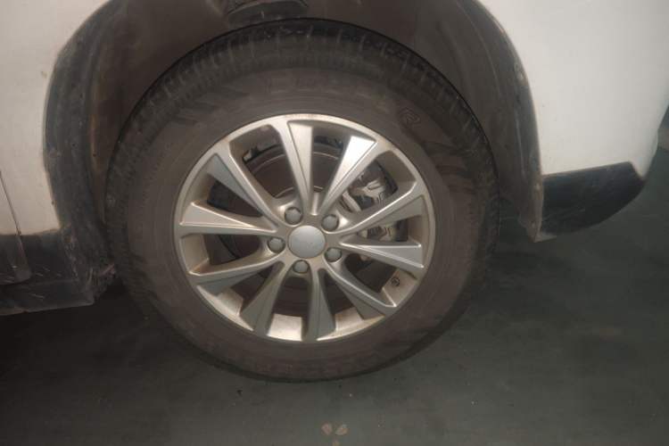 Used Haval H6 2019 Sport Edition 1.5T Automatic Two-Wheel Drive Elite Model China VI Right Front Wheel Hub