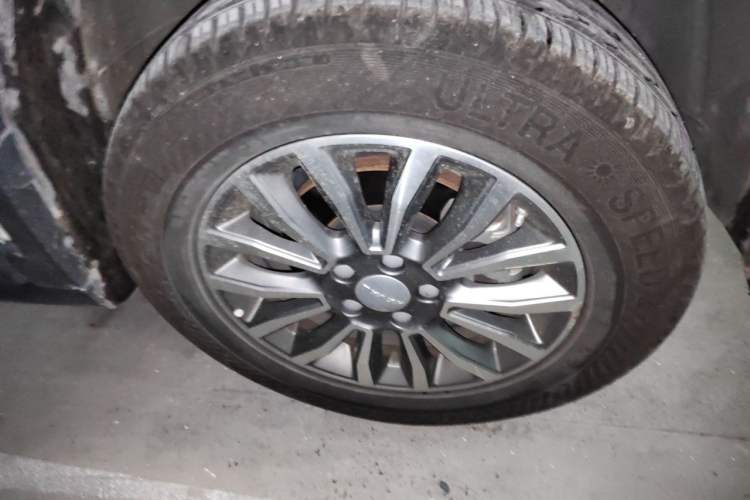 Used Haval H6 2019 Sport Edition 1.5T Automatic Two-Wheel Drive Elite Model China VI Right Front Wheel Hub