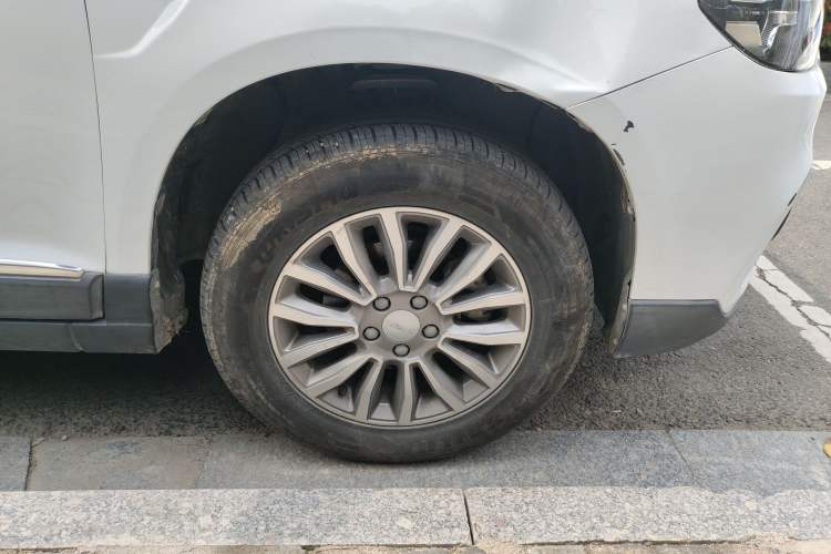 Used Haval H6 2019 Sport Edition 1.5T Automatic Two-Wheel Drive Elite Model China VI Right Front Wheel Hub