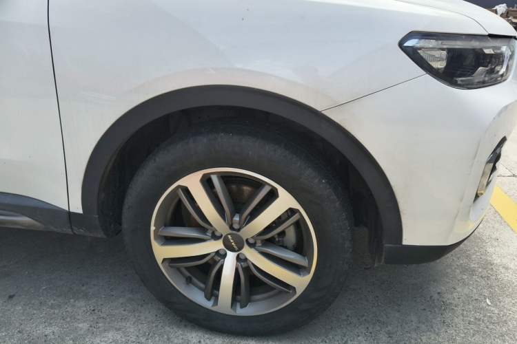Used Haval H6 2019 1.5 GDIT Automatic Luxury Smart Connect Version China VI Standard Right Front Wheel Hub