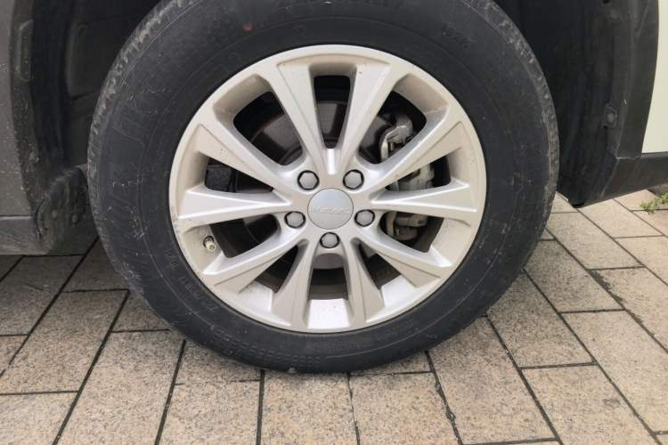 Used Haval H6 2019 Sport Edition 1.5T Automatic Two-Wheel Drive Elite Model China VI Right Front Wheel Hub