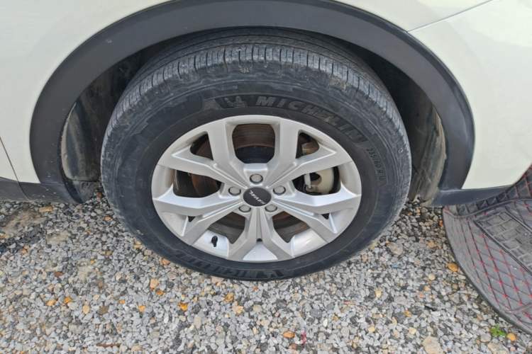 Used Haval H6 2019 2.0 GDIT Automatic Champion Edition China V Standard Right Front Wheel Hub