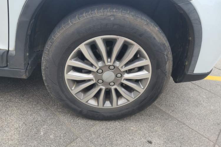 Used Haval H6 2019 Sport Edition 1.5T Automatic Two-Wheel Drive Elite Model China VI Right Front Wheel Hub