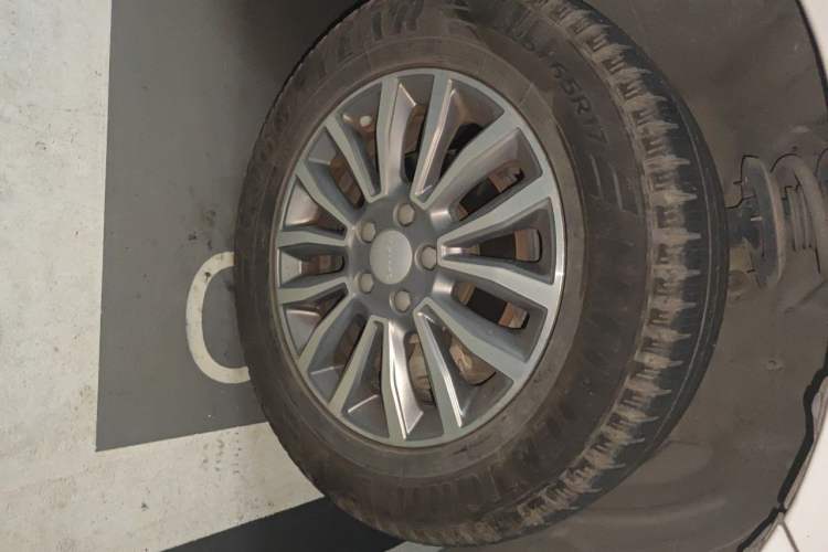 Used Haval H6 2019 Sport Edition 1.5T Automatic Two-Wheel Drive Elite Model China VI Right Front Wheel Hub