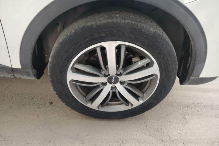 Used Haval H6 2019 1.5 GDIT Automatic Luxury Smart Connect Version China VI Standard Right Front Wheel Hub