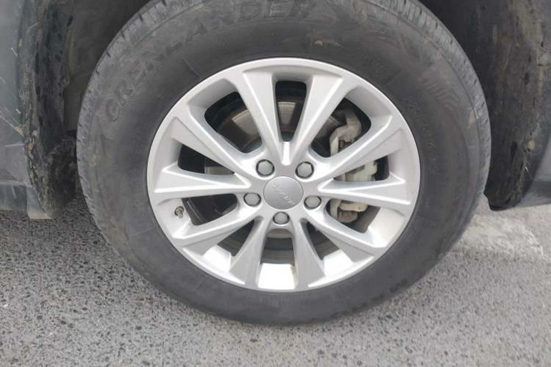 Used Haval H6 2019 Sport Edition 1.5T Automatic Two-Wheel Drive Elite Model China VI Right Front Wheel Hub