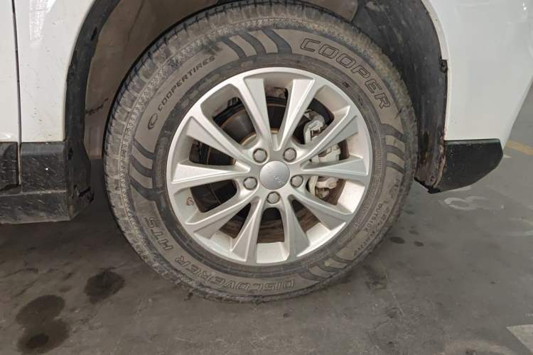 Used Haval H6 2019 Sport Edition 1.5T Manual Two-Wheel Drive Elite Model China VI Standard Right Front Wheel Hub