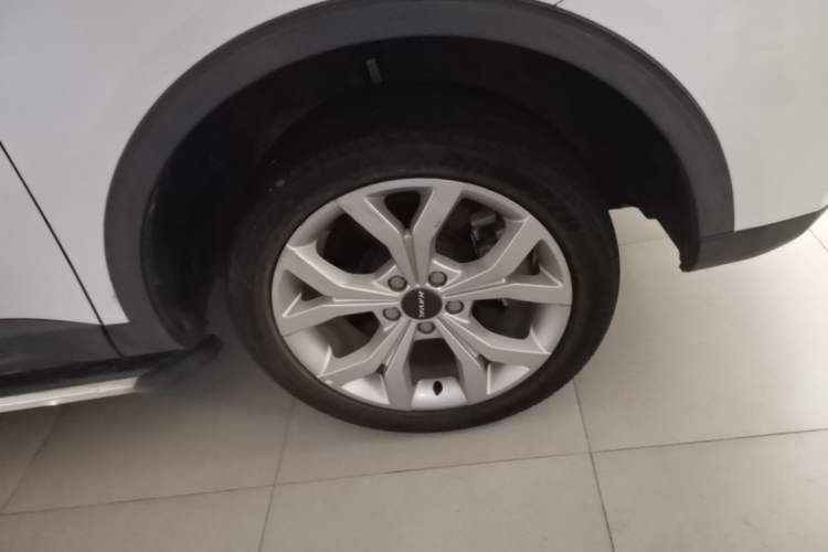 Used Haval H6 2019 1.5 GDIT Automatic Champion Edition China V Standard Right Front Wheel Hub
