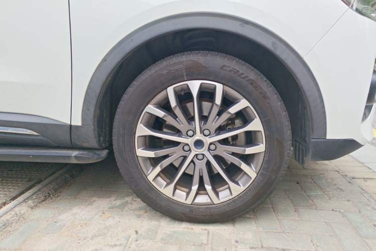 Used Haval H6 2019 Blue Label 1.5 GDIT Automatic Luxury Smart Connectivity Edition Right Front Wheel Hub