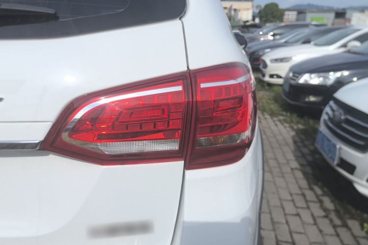 Used Haval H6 2019 Sport Edition 1.5T Automatic Two-Wheel Drive Elite Model China VI Right Rear Taillight