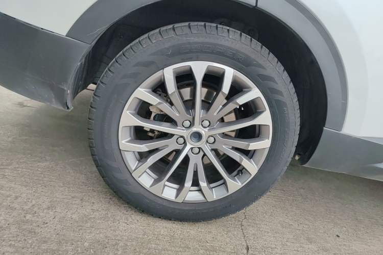 Used Haval H6 2019 Blue Label 1.5 GDIT Automatic Luxury Smart Connectivity Edition Right Rear Wheel Hub