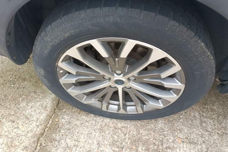 Used Haval H6 2019 Blue Label 1.5 GDIT Automatic Luxury Smart Connectivity Edition Right Rear Wheel Hub