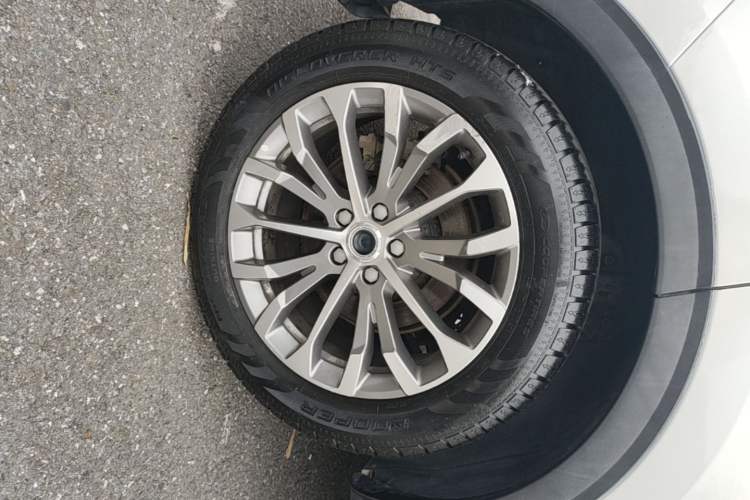 Used Haval H6 2019 Blue Label 1.5 GDIT Automatic Luxury Smart Connectivity Edition Right Rear Wheel Hub