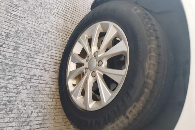 Used Haval H6 2019 Sport Edition 1.5T Automatic Two-Wheel Drive Elite Model China VI Right Rear Wheel Hub