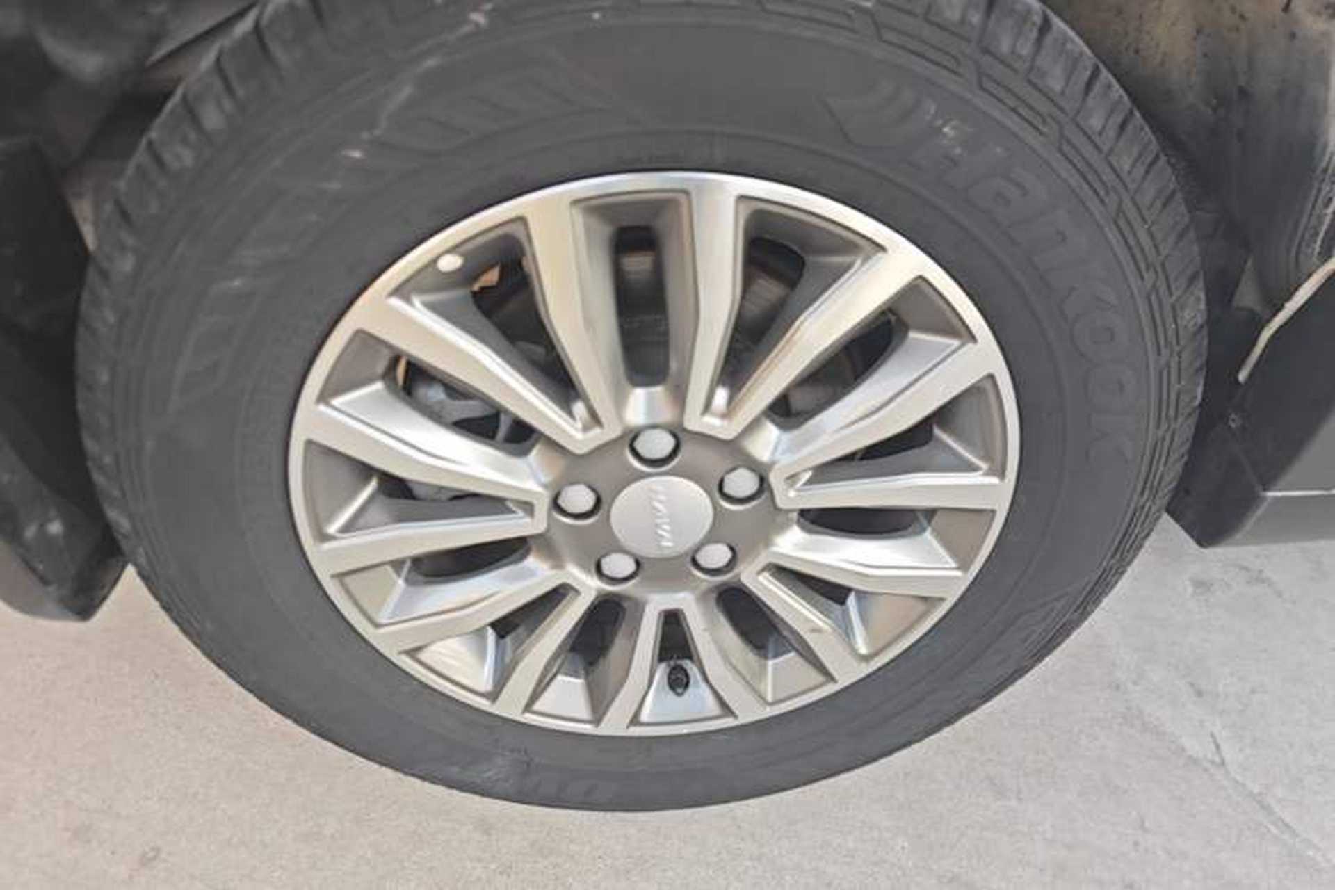 Used Haval H6 2019 Sport Edition 1.5T Automatic Two-Wheel Drive Elite Model China VI Right Rear Wheel Hub
