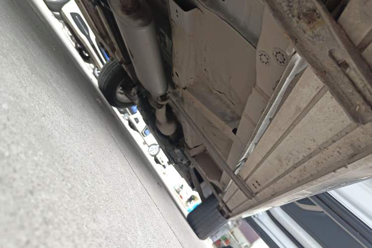 Used Haval H6 2019 Blue Label 1.5 GDIT Automatic Champion Edition Right Side Sill