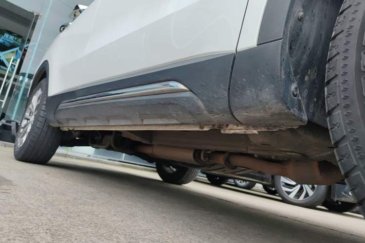 Used Haval H6 2019 Blue Label 1.5 GDIT Automatic Luxury Smart Connectivity Edition Right Side Sill