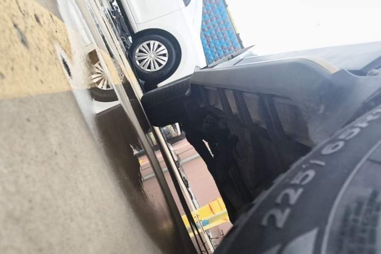 Used Haval H6 2019 Sport Edition 1.5T Automatic Two-Wheel Drive Elite Model China VI Right Side Sill