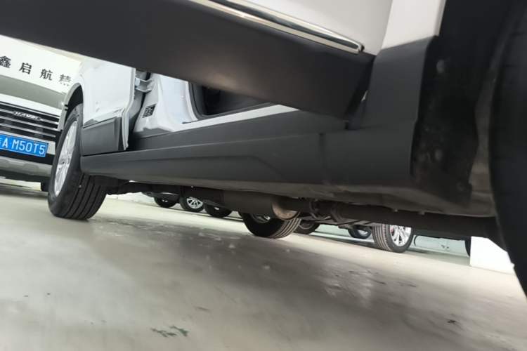 Used Haval H6 2019 Sport Edition 1.5T Automatic Two-Wheel Drive Elite Model China VI Right Side Sill
