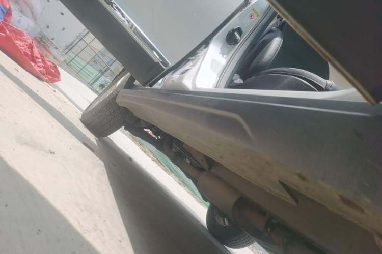 Used Haval H6 2019 Sport Edition 1.5T Automatic Two-Wheel Drive Elite Model China VI Right Side Sill