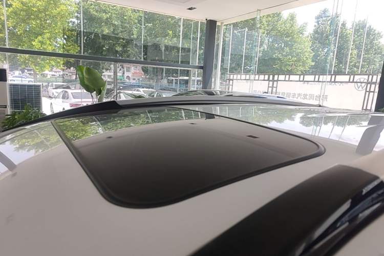 Used Haval H6 2019 Sport Edition 1.5T Manual Two-Wheel Drive Elite Model China VI Standard Roof