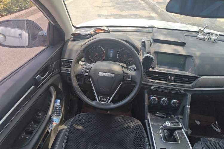 Used Haval H6 2019 Sport Edition 1.5T Automatic Two-Wheel Drive Elite Model China VI Steering Wheel
