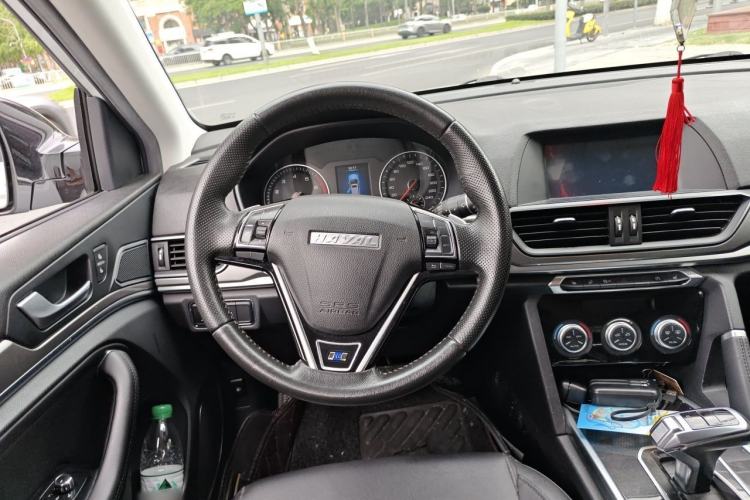 Used Haval H6 2019 Sport Edition 1.5T Automatic Two-Wheel Drive Elite Model China VI Steering Wheel