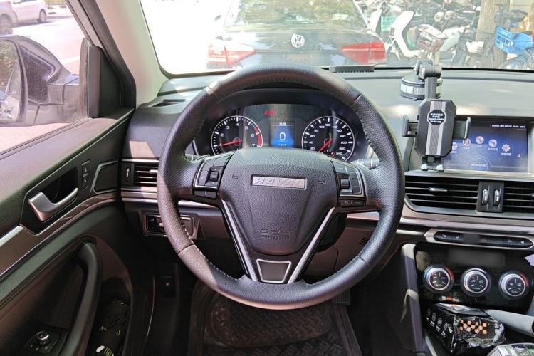 Used Haval H6 2019 Sport Edition 1.5T Automatic Two-Wheel Drive Elite Model China VI Steering Wheel
