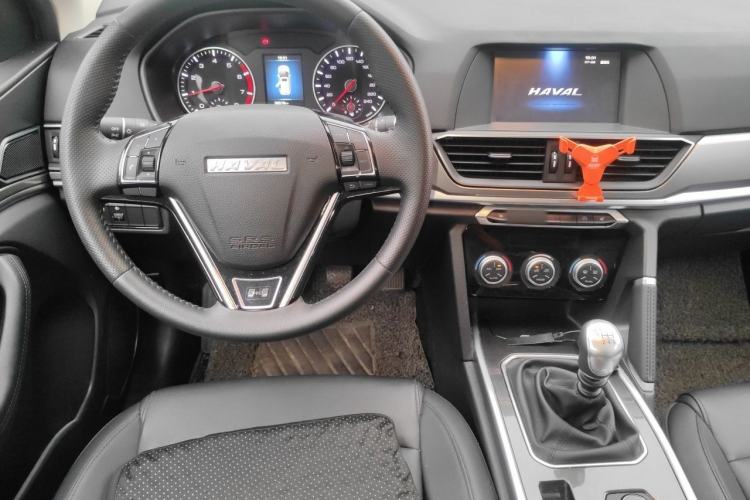 Used Haval H6 2019 Sport Edition 1.5T Manual Two-Wheel Drive Elite Model China VI Standard Steering Wheel