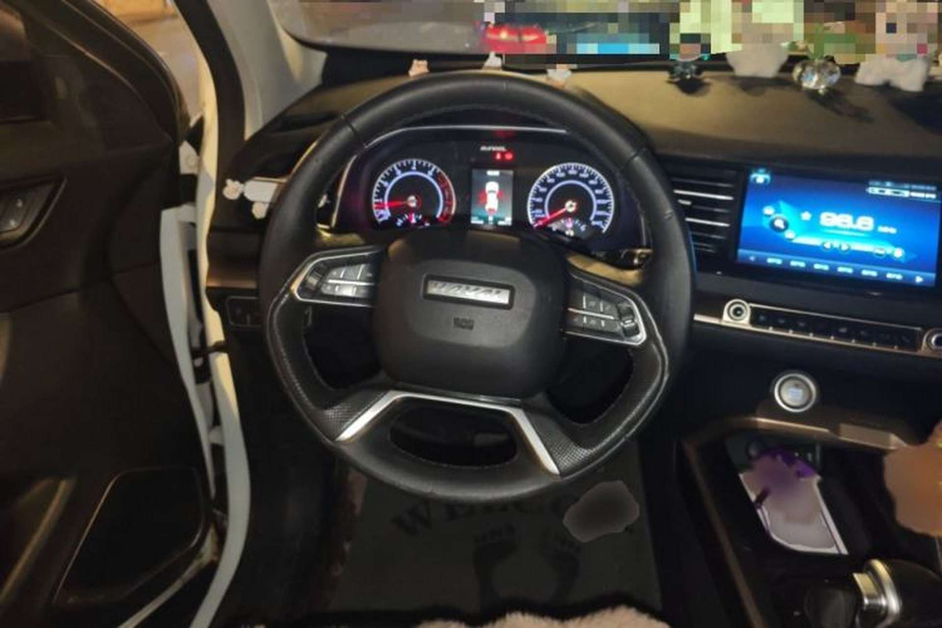 Used Haval H6 2019 Red Label 2.0 GDIT Automatic Luxury Smart Connectivity Edition Steering Wheel