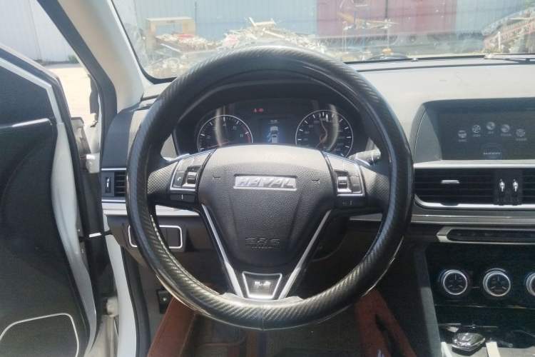 Used Haval H6 2019 Sport Edition 1.5T Automatic Two-Wheel Drive Elite Model China VI Steering Wheel
