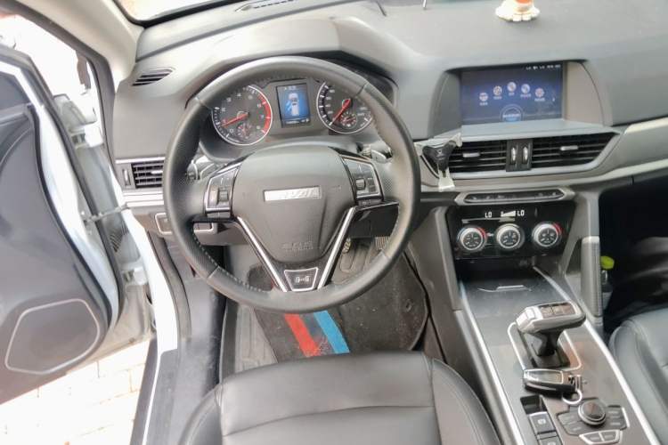 Used Haval H6 2019 Sport Edition 1.5T Automatic Two-Wheel Drive Elite Model China VI Steering Wheel