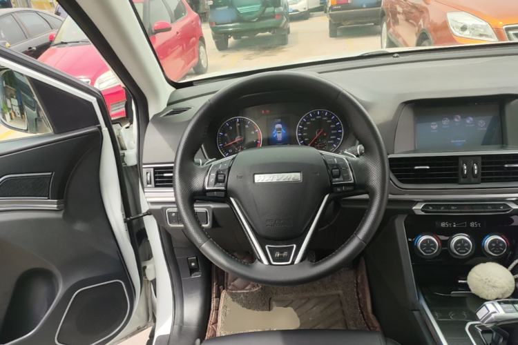Used Haval H6 2019 Sport Edition 1.5T Automatic Two-Wheel Drive Elite Model China VI Steering Wheel