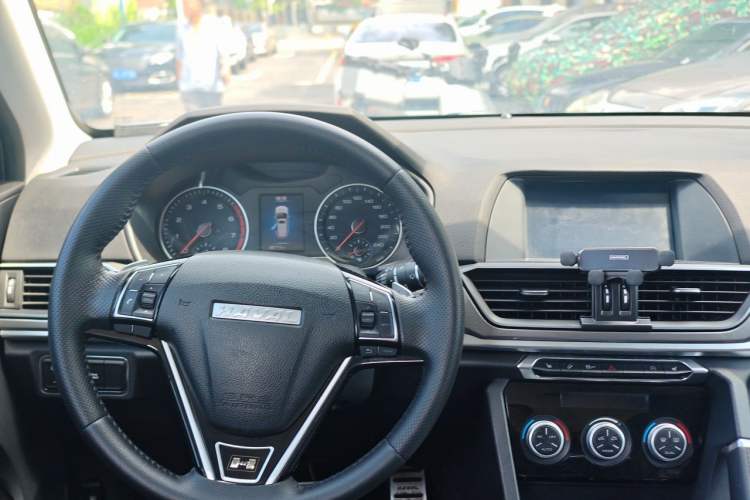 Used Haval H6 2019 Sport Edition 1.5T Automatic Two-Wheel Drive Elite Model China VI Steering Wheel