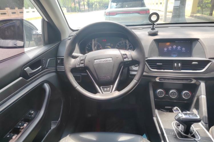 Used Haval H6 2019 Sport Edition 1.5T Automatic Two-Wheel Drive Elite Model China VI Steering Wheel