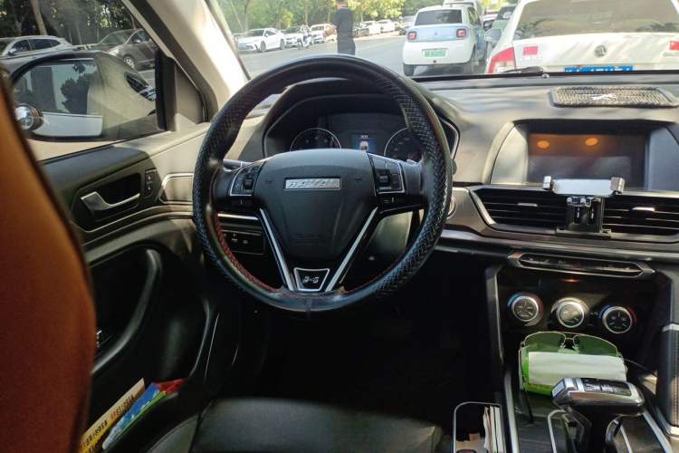 Used Haval H6 2019 Sport Edition 1.5T Automatic Two-Wheel Drive Elite Model China VI Steering Wheel