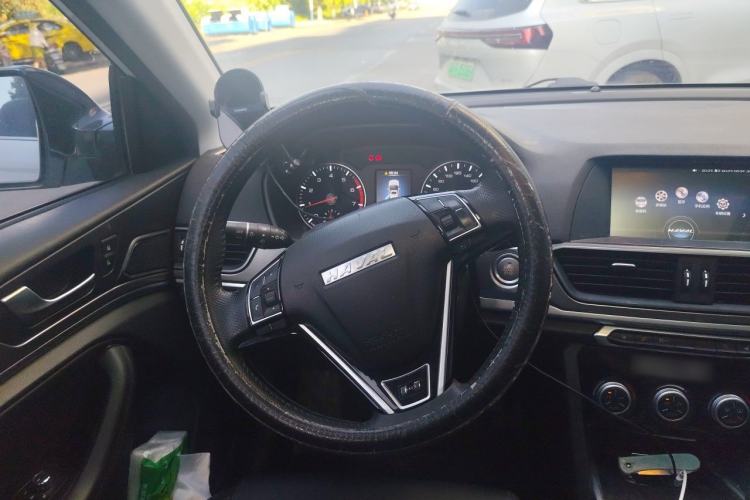 Used Haval H6 2019 Sport Edition 1.5T Manual Two-Wheel Drive Elite Model China VI Standard Steering Wheel
