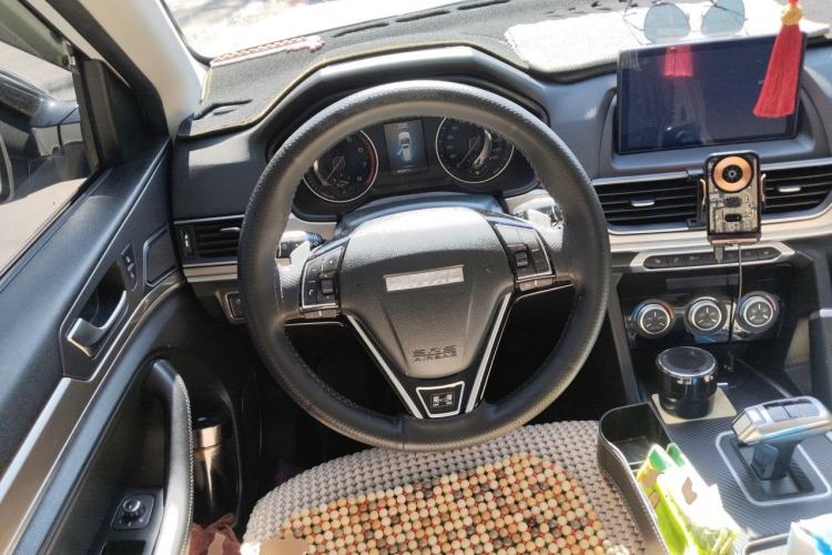 Used Haval H6 2019 Sport Edition 1.5T Automatic Two-Wheel Drive Prestige Smart Connectivity Model China VI Steering Wheel