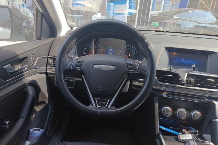 Used Haval H6 2019 Sport Edition 1.5T Automatic Two-Wheel Drive Prestige Smart Connectivity Model China VI Steering Wheel