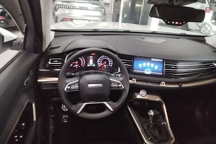 Used Haval H6 2019 Red Label 1.5 GDIT Automatic Luxury Smart Connectivity Edition Steering Wheel