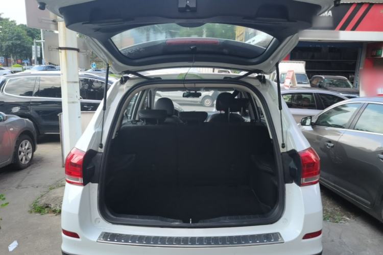 Used Haval H6 2019 Sport Edition 1.5T Automatic Two-Wheel Drive Elite Model China VI Trunk